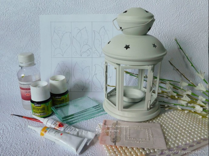 Витражный фонарь с ландышами