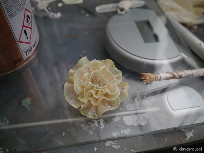 Создание полимерного цветка из полимерной глины