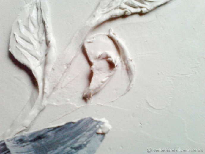 Веточка розы из шпатлевки