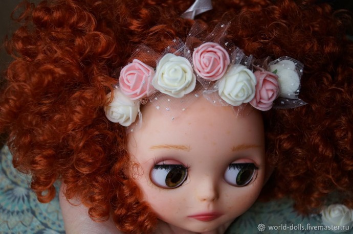 Ободок с цветами