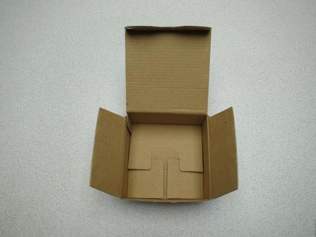 Коробочки для брошек