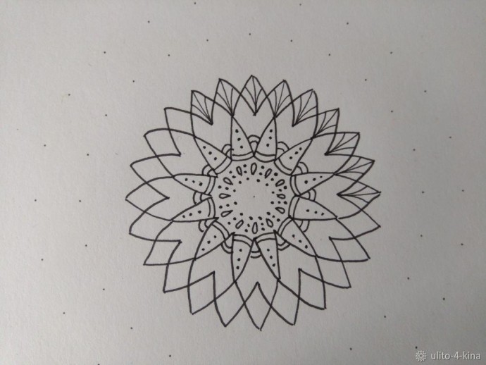 Рисуем мандалу