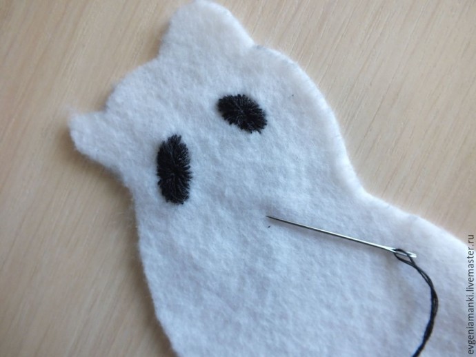 Преображаем вязаный джемпер очаровательной пандочкой: часть 1