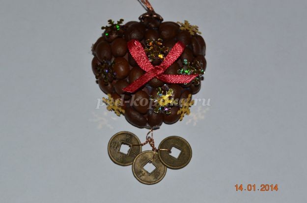 Сердце из кофейных зерен: мастер-класс