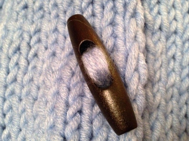 Вяжем уютное пончо для всей семьи