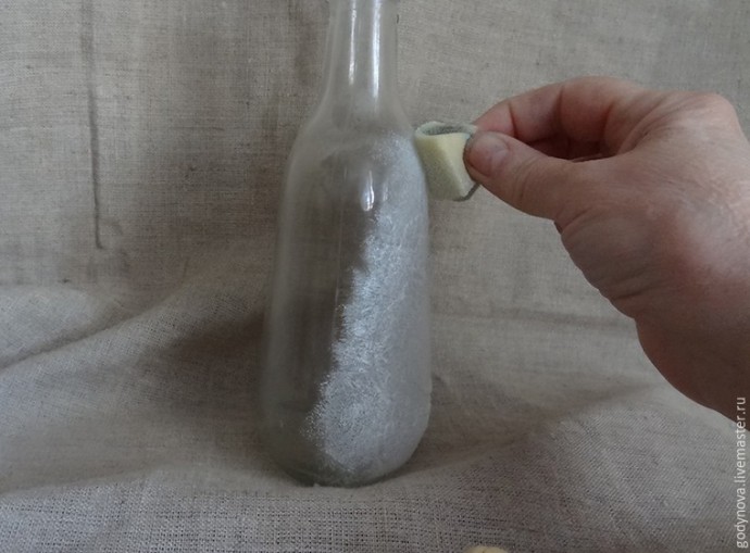 Мастер-класс: декор бутылки для святой воды в технике декупаж, часть 1