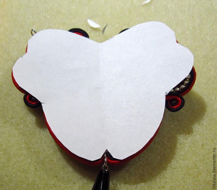 Создаем колье в технике сутажной вышивки: часть 6