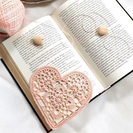 Сердечные закладки для книг