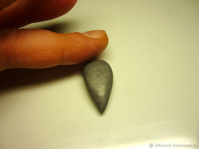 Мастер-класс по изготовлению брелока "Мышь": часть 2