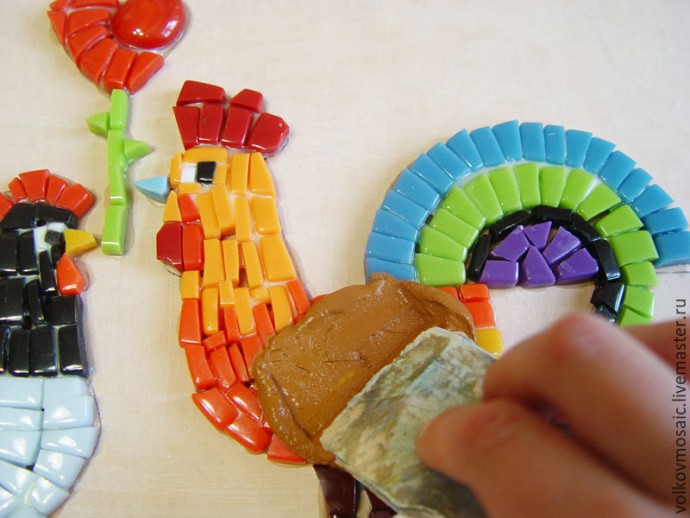 Декорируем шкатулку для документов в смешанной технике: часть 3