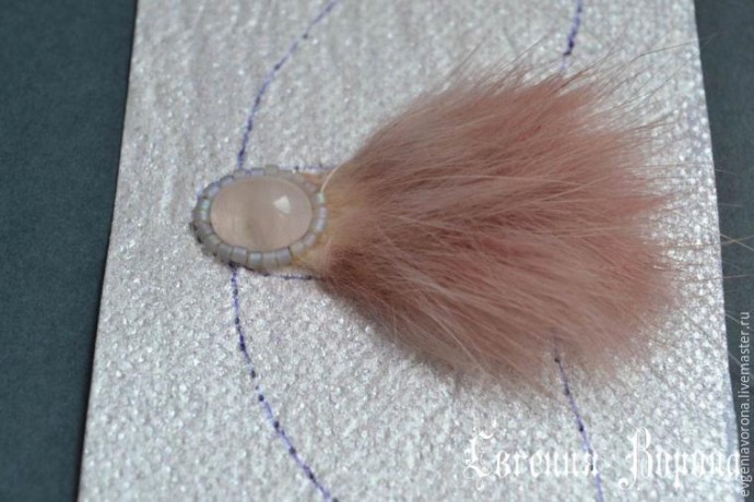 Пушистый мотылек из меха, кружева и пайеток: часть 1