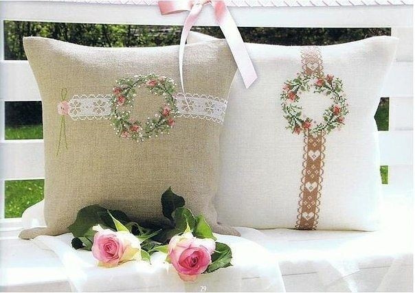 Вышиваем крестиком наволочки