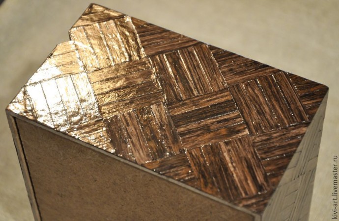 Декорирование шкатулки в стиле китч: часть 3