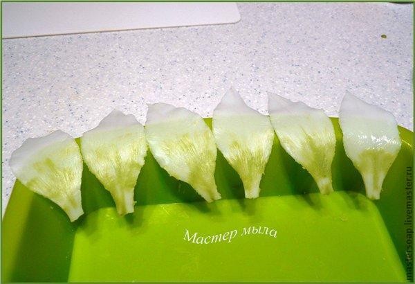Мастер класс по изготовлению мыльной лилии: часть 3