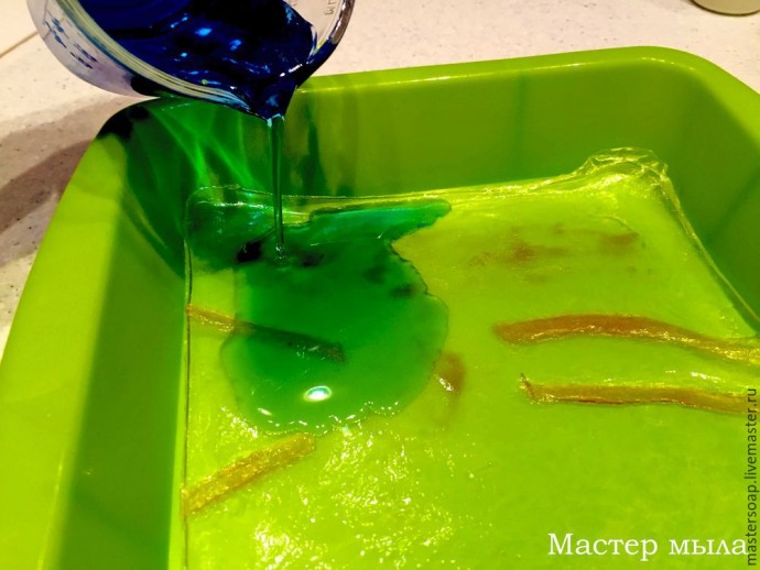 Мастер-класс по мыльной картине "Снегирь": часть 2