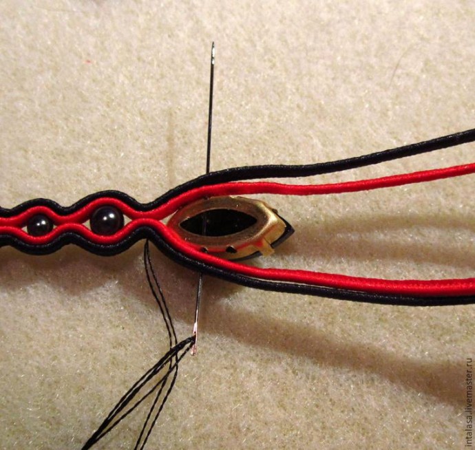 Создаем колье в технике сутажной вышивки: часть 5