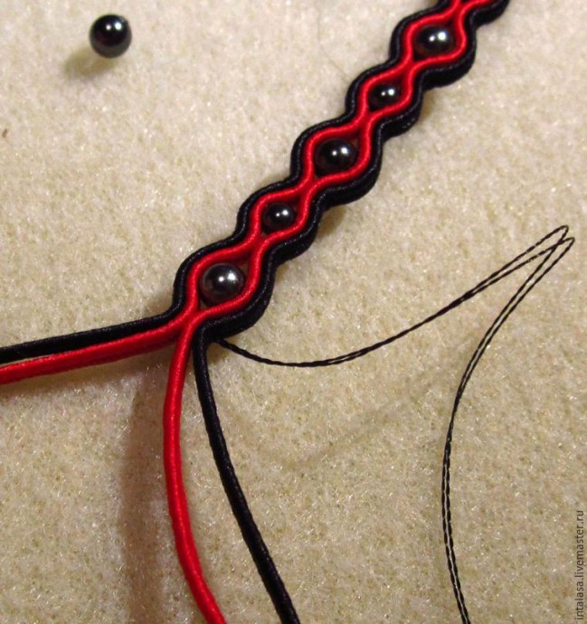 Создаем колье в технике сутажной вышивки: часть 4