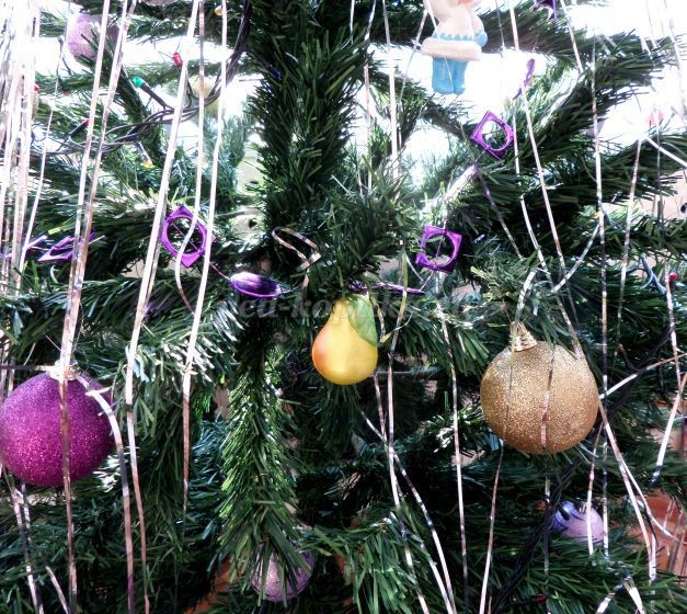 Ёлочная игрушка "Груша": часть 2