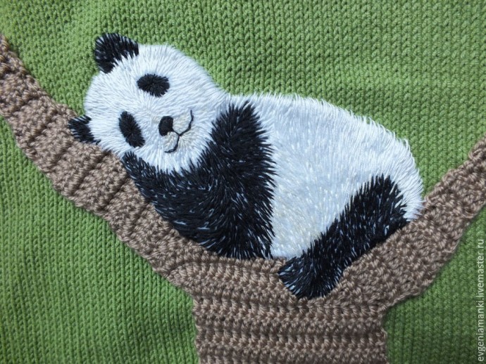 Преображаем вязаный джемпер очаровательной пандочкой: часть 2