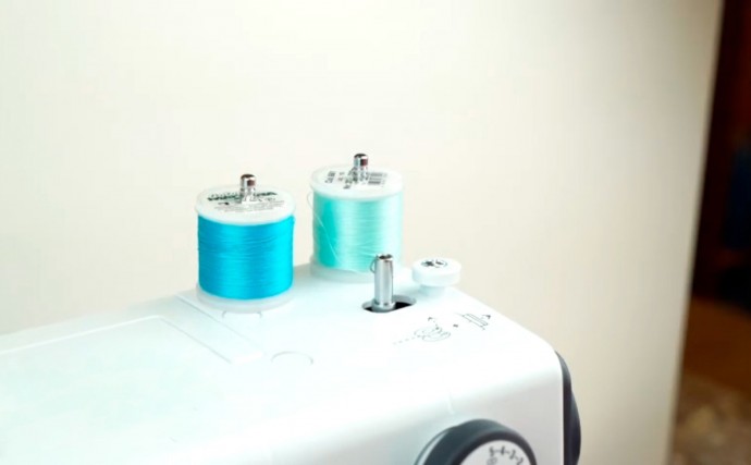 Зачем нужна двойная игла для швейной машинки