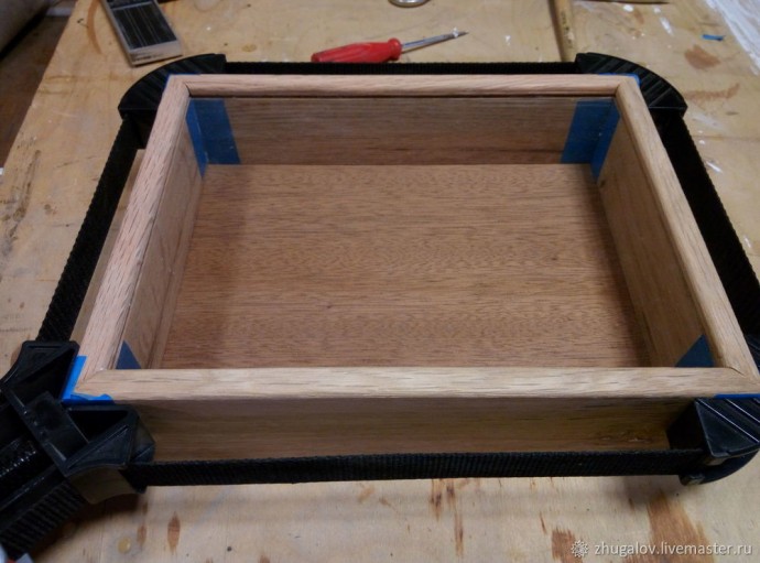 Как изготовить ключницу из дуба с нуля