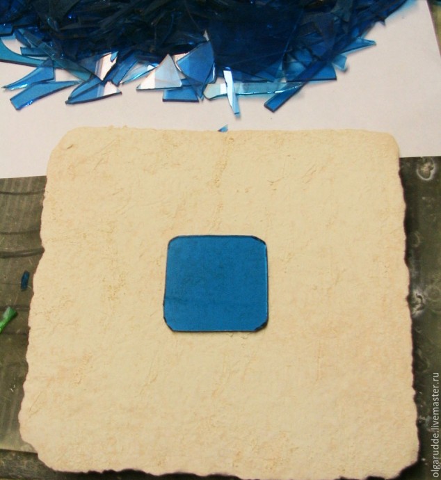 Создаем подсвечник из цветного стекла в технике фьюзинг: часть 1