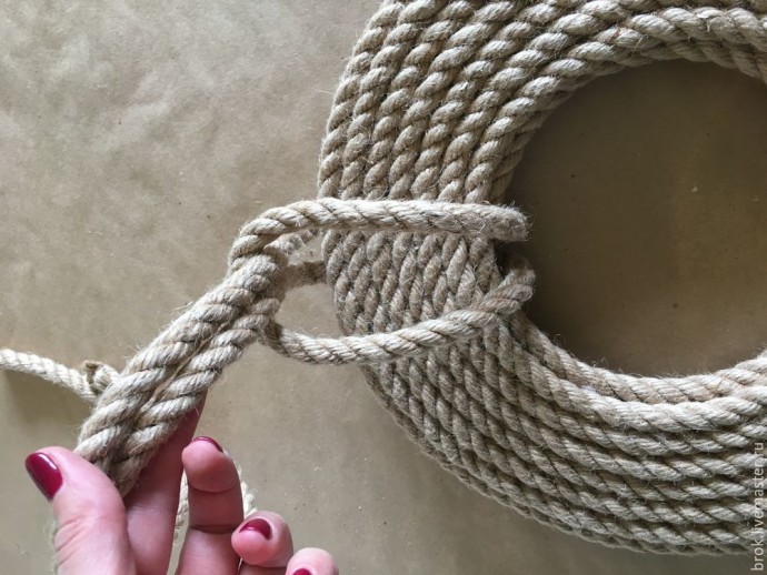 Мастерим декоративный венок на дверь в морском стиле: часть 2