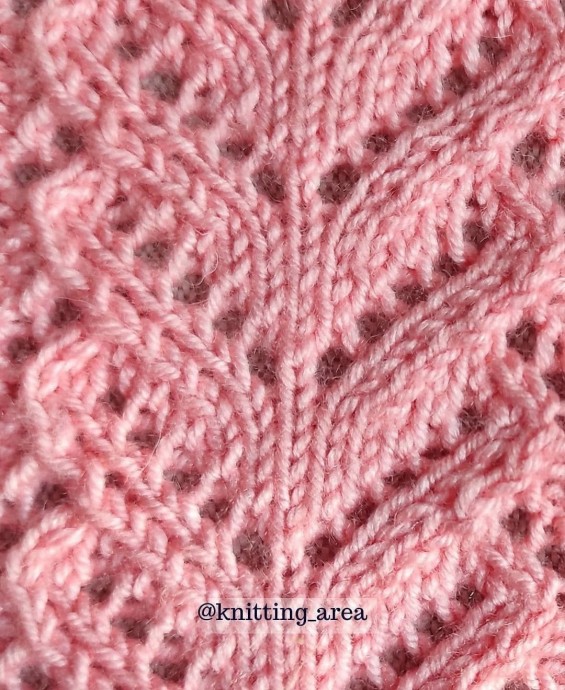 Узор с ажурными сердечками