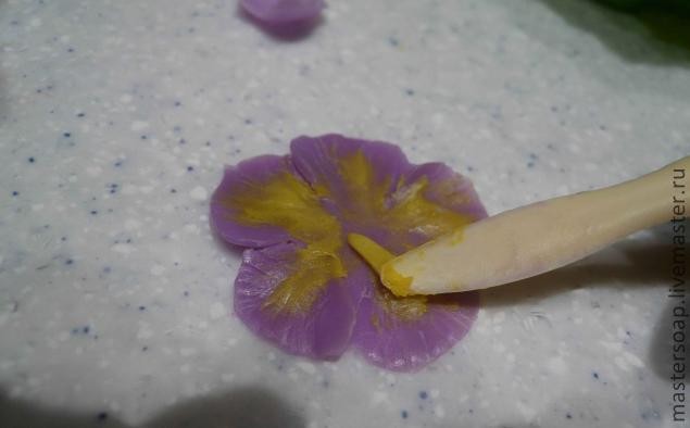 Мастер-класс мыльного букета "Цветочная поляна": часть 1