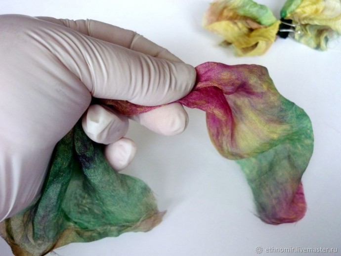 Мастер-класс по изготовлению броши "Тюльпан" из шёлка: часть 3