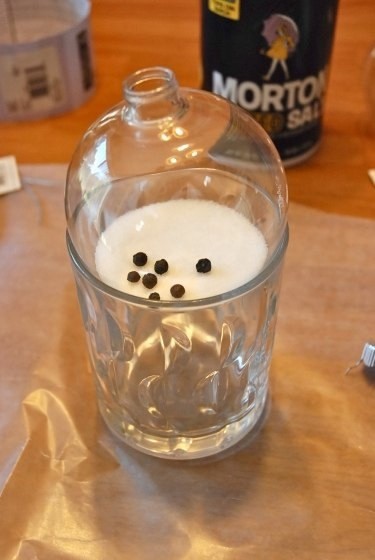 Мастер-класс по изготовлению забавного новогоднего шарика