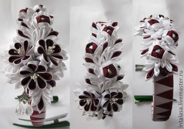 Как вклеить бусинку в цветок канзаши