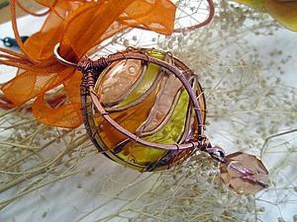 Делаем кулон "Течение времени" из часового стекла