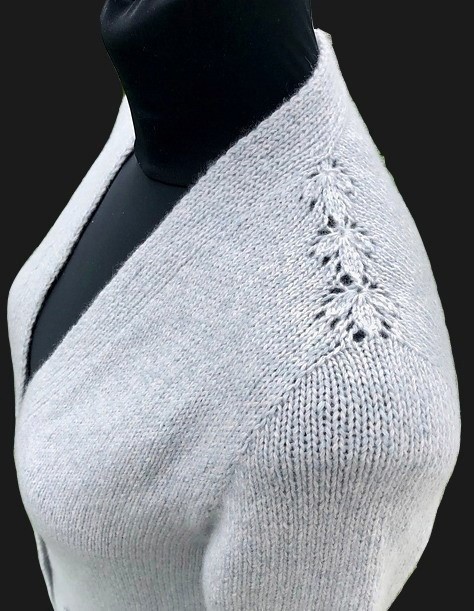 Ажурное плечо спицами