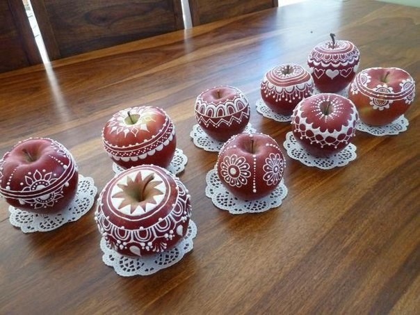 Ажурные яблочки