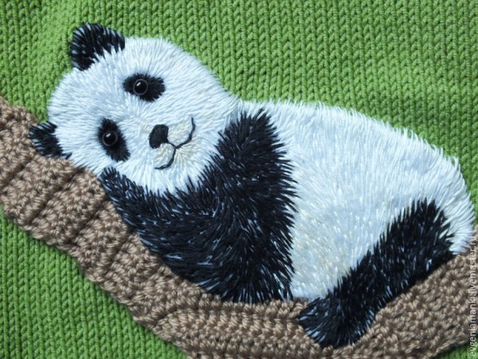 Преображаем вязаный джемпер очаровательной пандочкой: часть 2