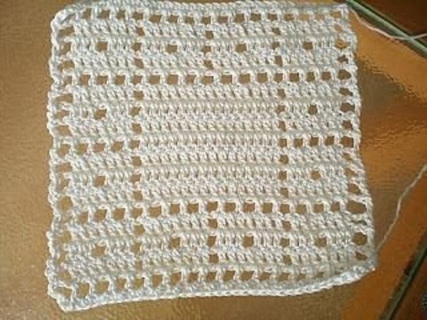 Вышивка по вязаному полотну