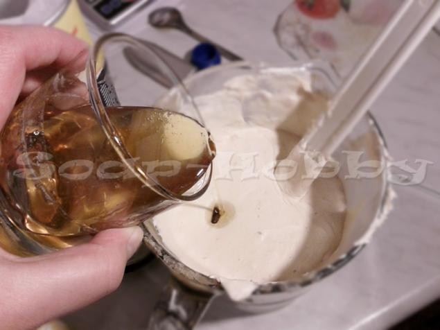 Молочное мыло с нуля с добавлением мёда и овсянки: часть 2