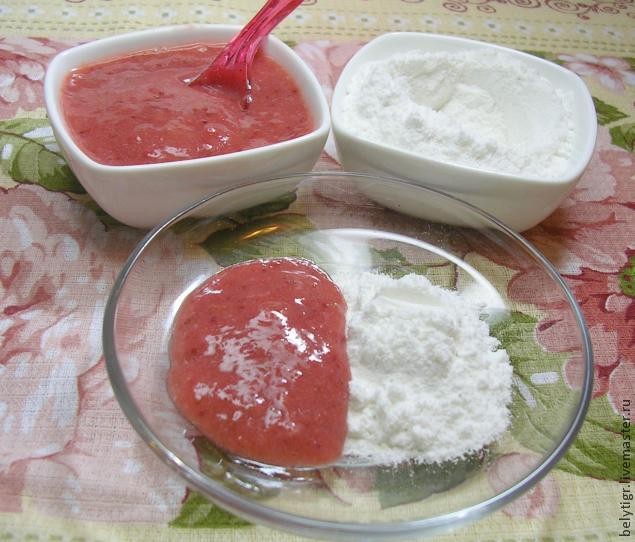 Клубничная маска своими руками