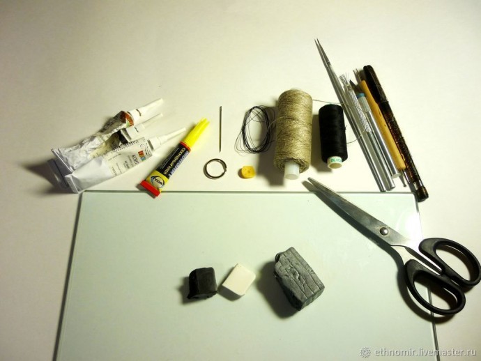 Мастер-класс по изготовлению брелока "Мышь": часть 1