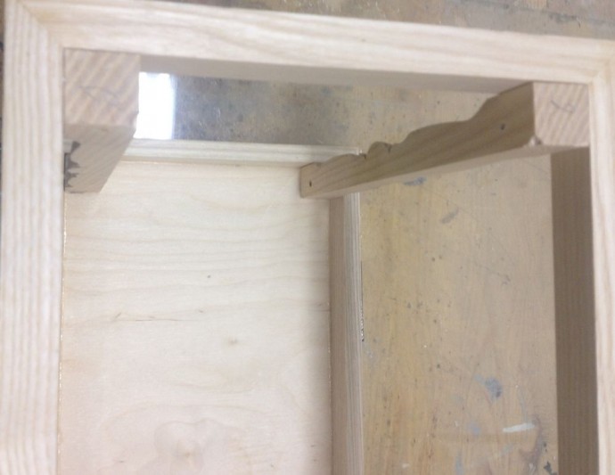 Делаем деревянную кормушку для птиц своими руками: часть 2