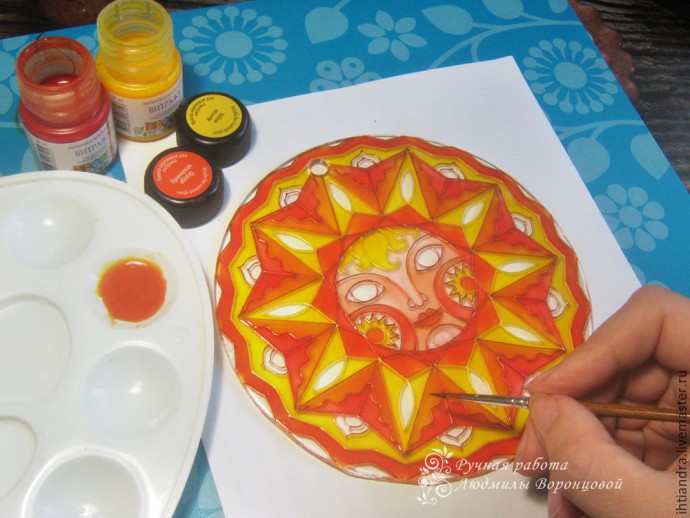 Создаём витражное солнышко: часть 1