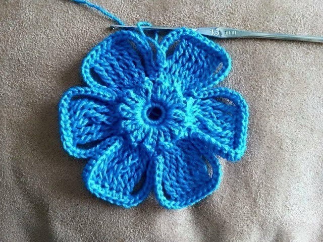 Цветочная шаль, которая покорит ваше сердце