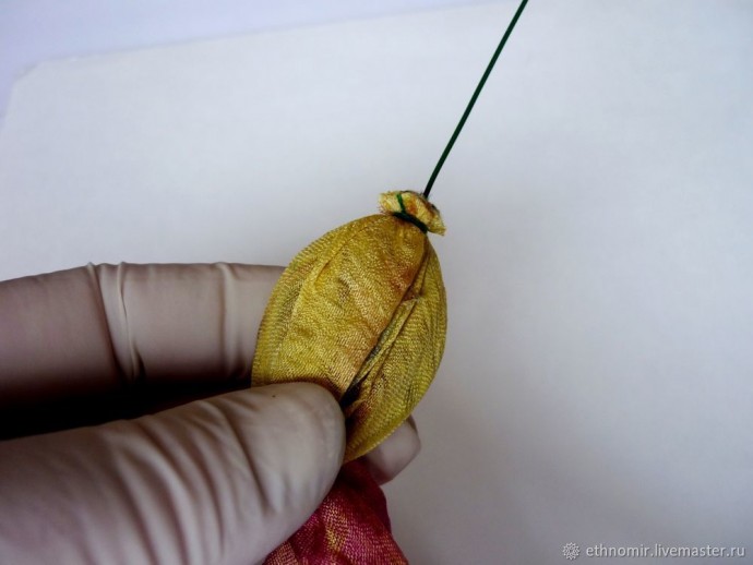 Мастер-класс по изготовлению броши "Тюльпан" из шёлка: часть 4