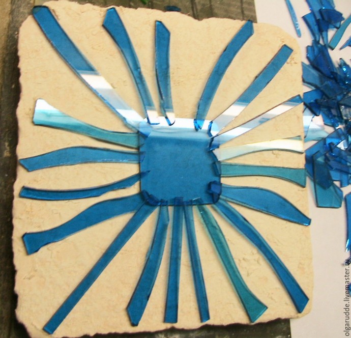 Создаем подсвечник из цветного стекла в технике фьюзинг: часть 2