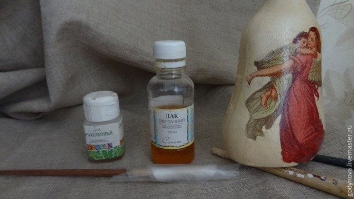 Мастер-класс: декор бутылки для святой воды в технике декупаж, часть 2