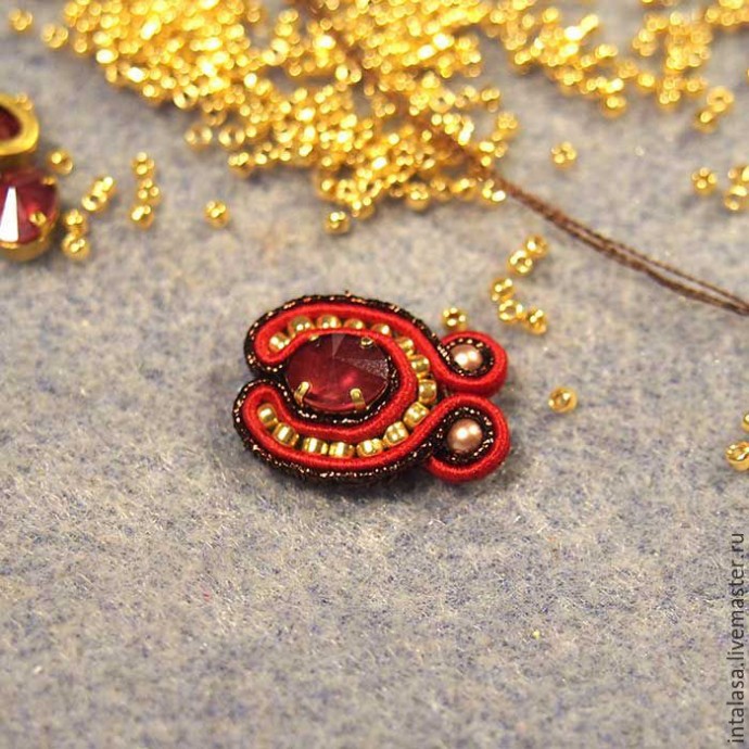 Делаем сутажную брошь "Аленький цветочек": часть 2
