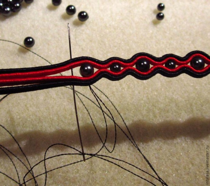 Создаем колье в технике сутажной вышивки: часть 4