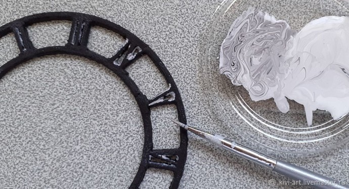 Декорируем часы "Экс-ан-Прованс": часть 3