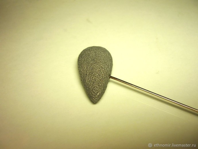 Мастер-класс по изготовлению брелока "Мышь": часть 2